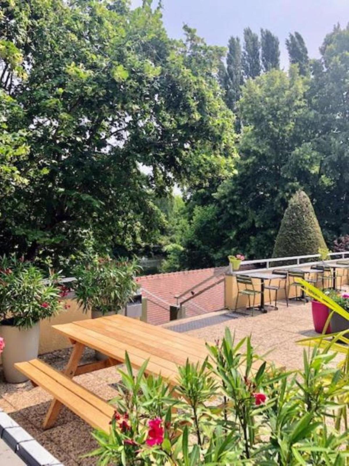 B&B Hotel Chartres Centre Cathedrale 3 Etoiles Ngoại thất bức ảnh