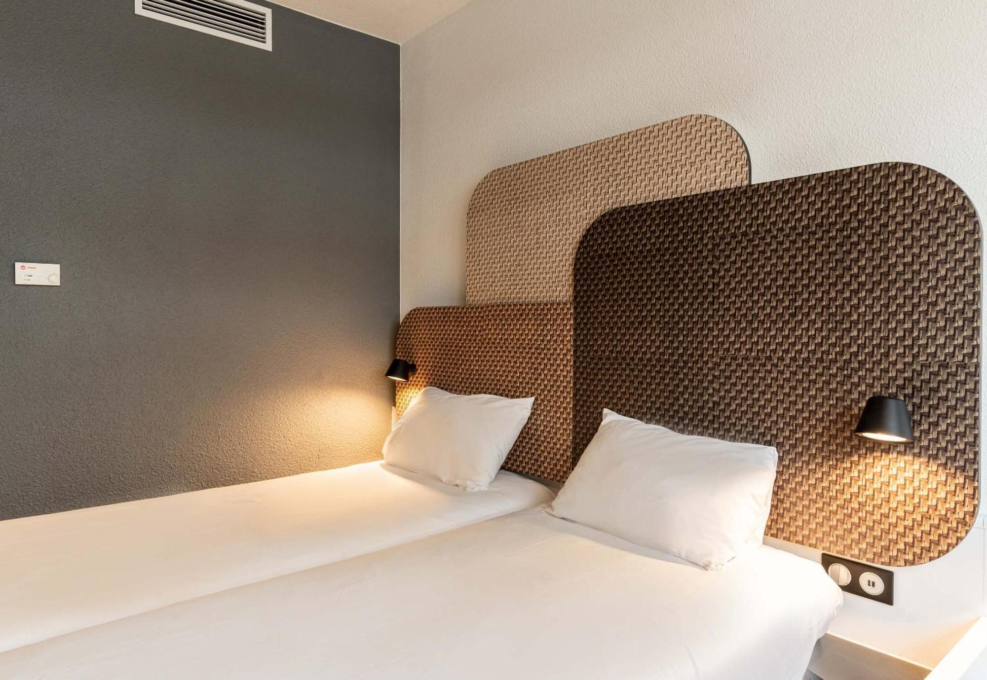 B&B Hotel Chartres Centre Cathedrale 3 Etoiles Ngoại thất bức ảnh